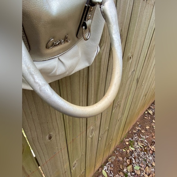 Coach Ashley Convertible Shoulder Bag/Handbag/Satchel. F15445​​ - Picture 8 of 10